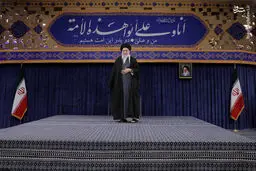 تصاویر دیدار رهبر انقلاب با خانواده‌ شهدای جنگ ۱۲ روزه