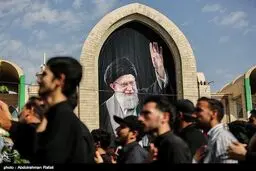حضور فرزندان رهبرشهید انقلاب در مصلی تهران