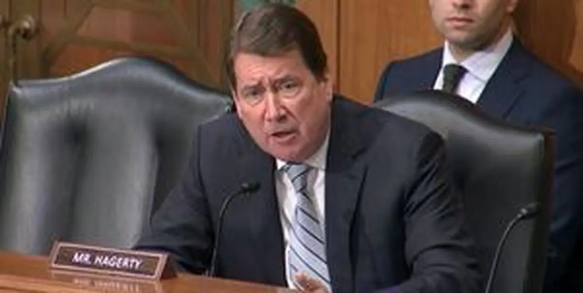 سناتور آمریکایی: بایدن به سوالات درباره ایران پاسخ دهد