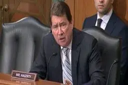 سناتور آمریکایی: بایدن به سوالات درباره ایران پاسخ دهد