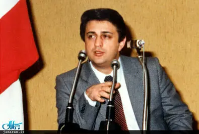صادق طباطبایی