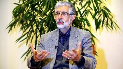 حدادعادل: رضاشاه مثل آب خوردن آدم می کشت