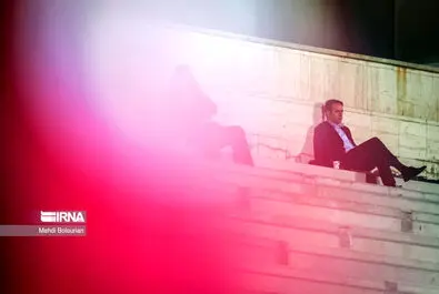 استقلال و آلومینیوم