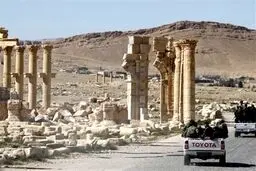 تداوم سرقت منابع نفتی و آثار باستانی سوریه توسط آمریکا