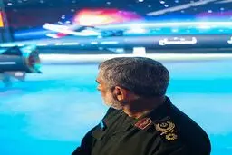 سردار حاجی‌زاده: «فتاح» توسط هیچ موشکی قابل انهدام نیست