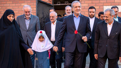 توصیه رئیس جمهور به دانش آموزان