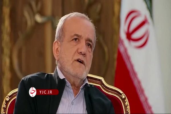 پاسخ پزشکیان به سوال ماندن در انتخابات ریاست جمهوری