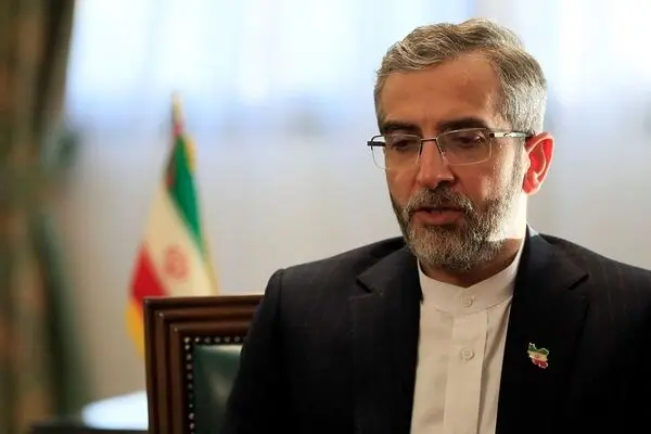 لقبی که معاون دبیر شعام به ترامپ داد