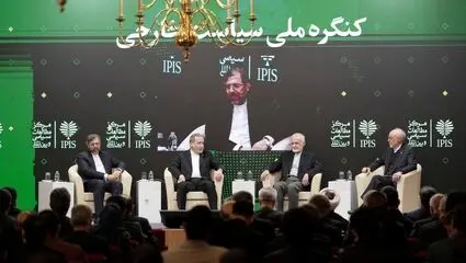 واکنش وزیر خارجه اسبق ایران به مالکیت نماد شیر و خورشید