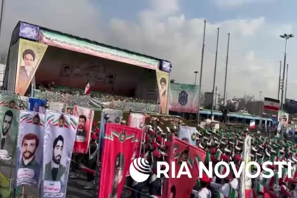 خبرگزاری روسی:حضور گسترده مردم ایران در جشن ۴۶ سالگی انقلاب