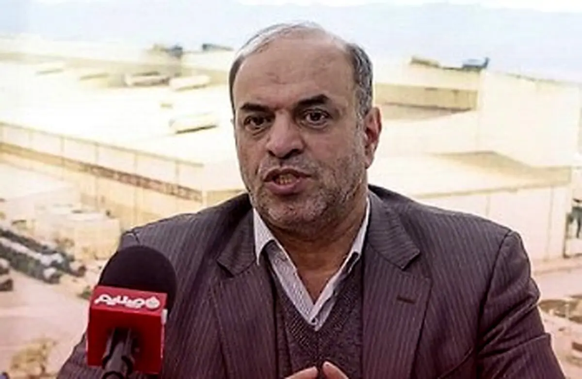 دولت در موضوع بنزین نظرسنجی عمومی برگزار کند