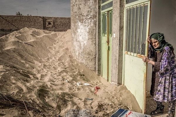 جزئیات هولناک از طوفان سهمگین ‌در سیستان/۱۵۴۴ نفر راهی بیمارستان شدند