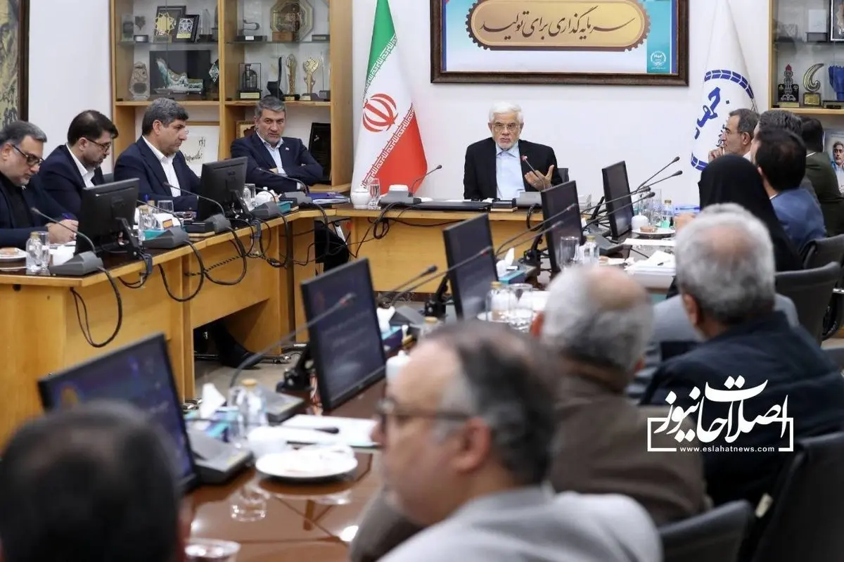 عارف : ۱۶ آذر روز دانشجو باید همیشه زنده باشد