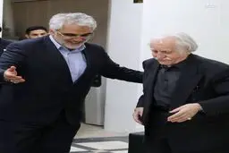 فیلمی دیده نشده از استاد فرشچیان در حال طراحی ضریح مطهر امام رضا(ع)