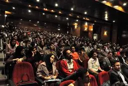 مسابقه سخنرانی تریبون، جایی برای آموختن، رقابت و شکوفایی استعدادها