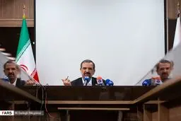 نشست محسن رضایی با فعالان اقتصادی