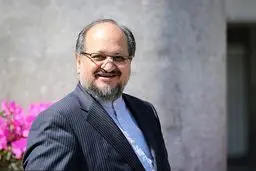 شریعتمداری کاندید شد