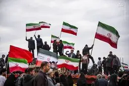 خط کشی بین ملت اقدامی غیرانقلابی و غیرملی