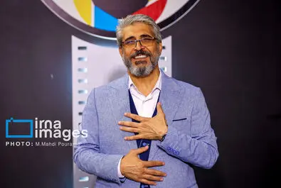 منتقدان و نویسندگان