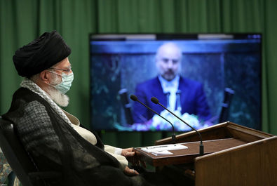  ارتباط تصویری رهبر انقلاب با نمایندگان مجلس شورای اسلامی