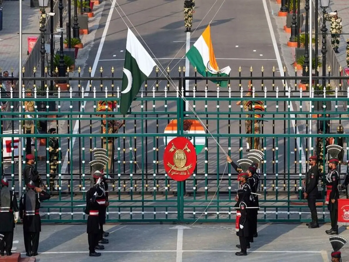 نخستین گفت‌وگوی فرماندهان نظامی هند و پاکستان بعد از آتش‌بس