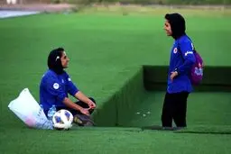 آخرین پست: انگار قرار بود ملیکا پرواز کند!