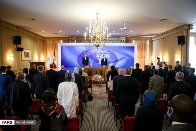 نشست روسای نمایندگی های سیاسی خارجی مقیم تهران با وزیر امور خارجه