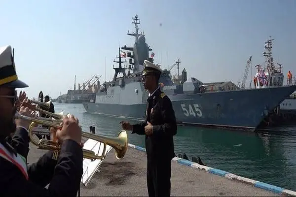 تصاویر ناوشکن روسی در منطقه یکم نیروی دریایی ارتش