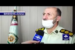 دختر قمه‌کش و رفقا و فیلمبردار در بازجویی پلیس