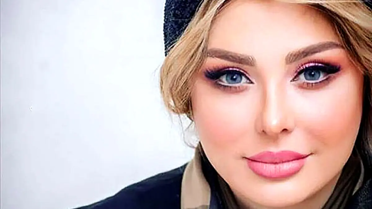 نیوشا ضیغمی طلاقش را در اینستاگرام علنی کرد | رونمایی نیوشا ضیغمی از مهر طلاق شناسنامه اش