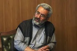 1404؛ سال عبور از رادیکال‌ها و دوقطبی‌سازی‌ها
