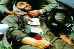 تصویر پیکر پاک شهید خلبان شیرودی سال 1360