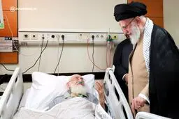عیادت رهبر انقلاب اسلامی از حضرت آیت‌الله نوری همدانی