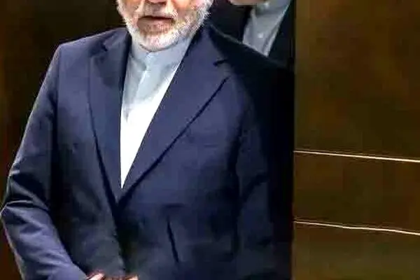 عراقچی : پاسخ ما، عمل ما است: قاطع، بی‌هراس