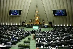 شجاعی جای پژمانفر را در کمیسیون اصل ۹۰ را گرفت