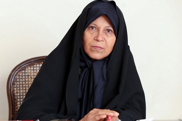 ادعای فائزه هاشمی: پدرم را از داخل ترور کردند