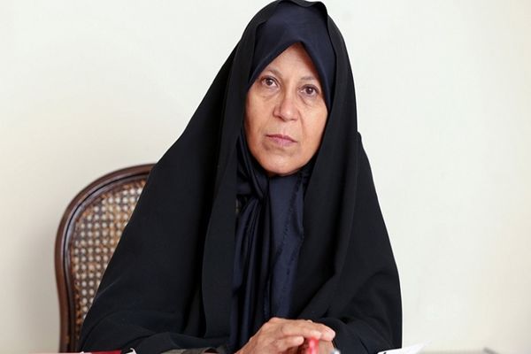 ادعای فائزه هاشمی: پدرم را از داخل ترور کردند