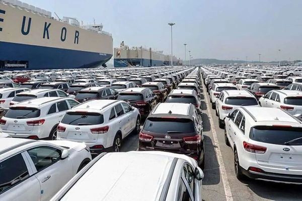 سخنگوی دولت خبر داد: تصویب واردات خودرو امروز در جلسه هیات دولت 