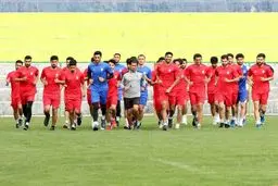 بازیکنان پیکان تمرین نوبت عصر را هم تعطیل کردند!