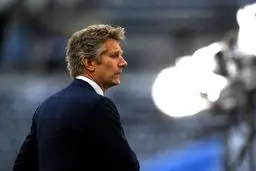 سکوت اسطوره یونایتد پس از خونریزی مغزی شکست