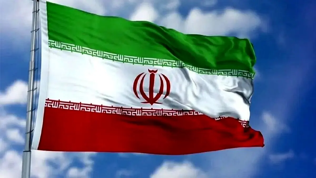 اهانت به پرچم کشور در مشهد + فیلم