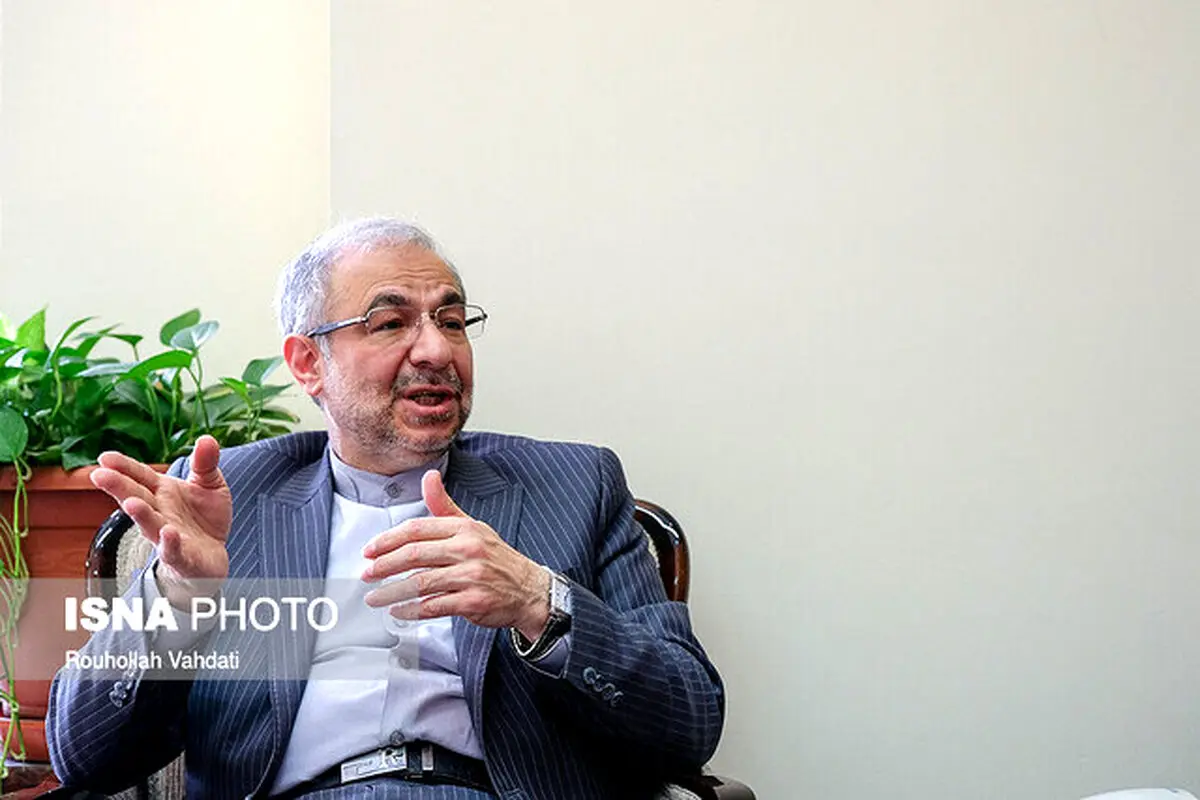 دستیار ظریف:‌ آمریکا حامی جنگ بین‌الافغانی است