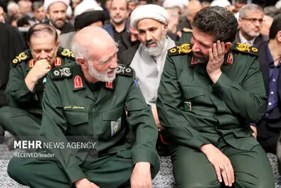 دیدار مسئولان و کارگزاران نظام با رهبر معظم انقلاب اسلامی در بیست و سومین روز از ماه مبارک رمضان، سران قوا، مسئولان و کارگزاران نظام، جمعی از مدیران ارشد دستگاه‌های مختلف، نمایندگان مجلس شورای اسلامی، مسئولان سابق و فعالان اجتماعی و فرهنگی، عصر امروز چهار