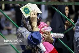 تصاویر حال و هوای مردم در شب قدر