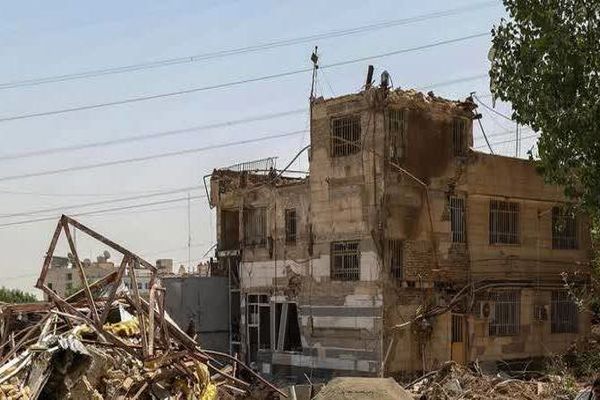 روایت یک مجروح از حمله اسرائیل به زندان اوین