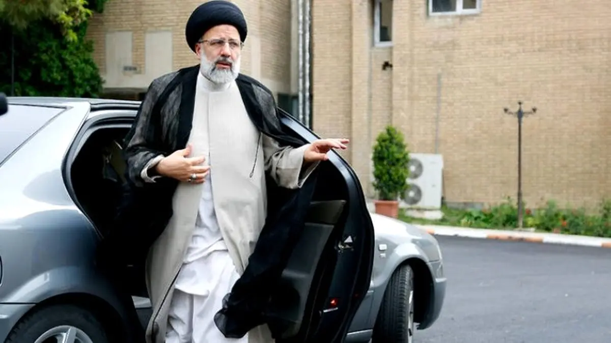رئیسی: چرا خواهش عاجزانه؟ با آقایی بگید  گوش می‌کنیم