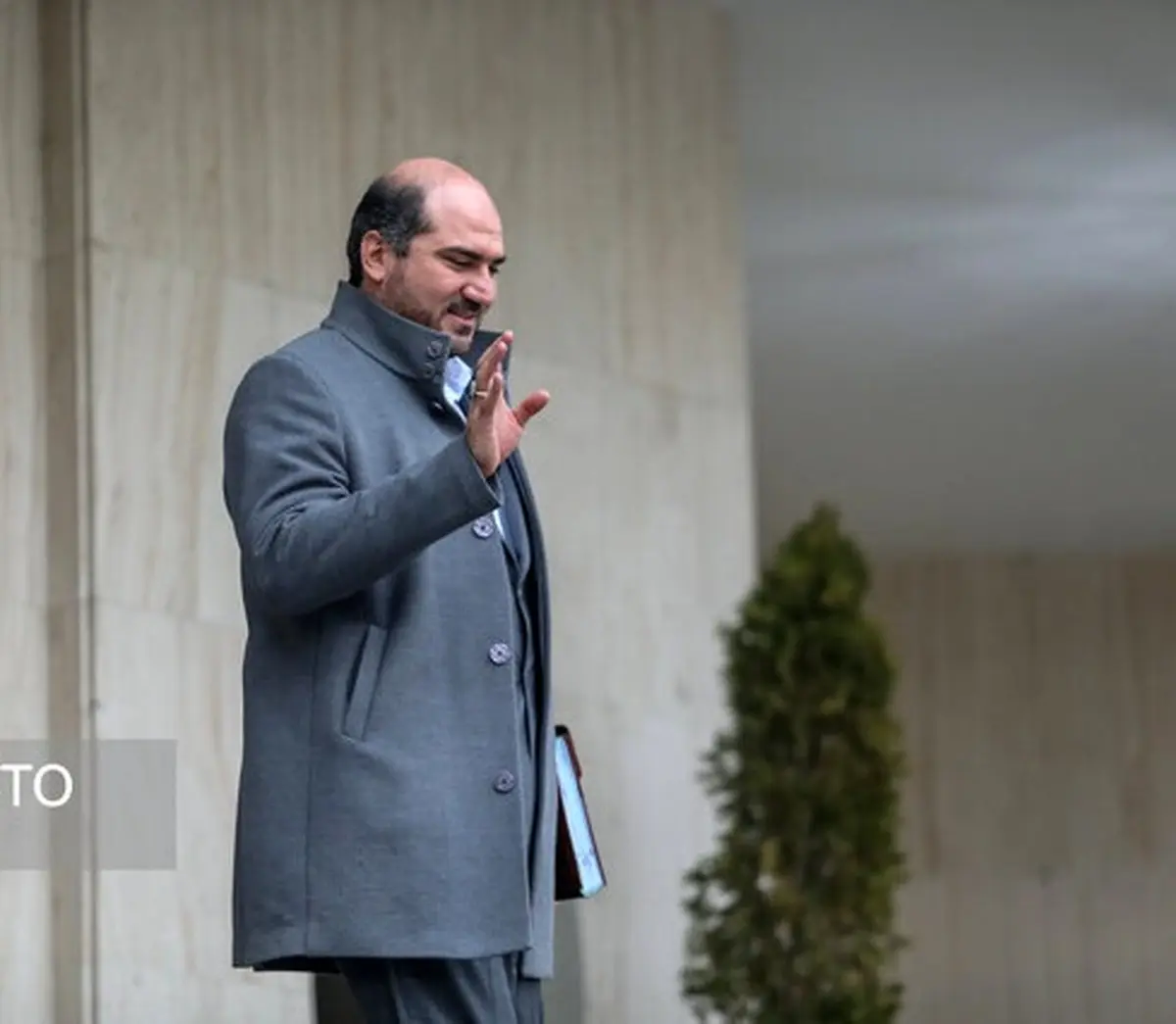 درخواست مرخصی منصوری از مخبر