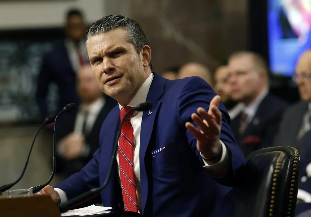 توهم وزیر جنگ آمریکا درباره یگانگی قدرت ایالات متحده