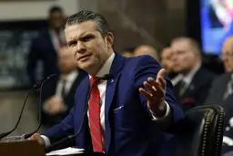 توهم وزیر جنگ آمریکا درباره یگانگی قدرت ایالات متحده