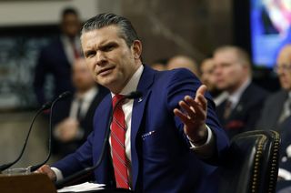 وزیر دفاع عراق : یک عملیات نظامی قریب‌الوقوع در منطقه در راه است